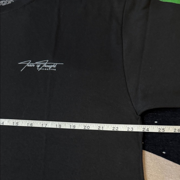 Kobe Vs Kobe  Black Tee - Picture 6 of 8